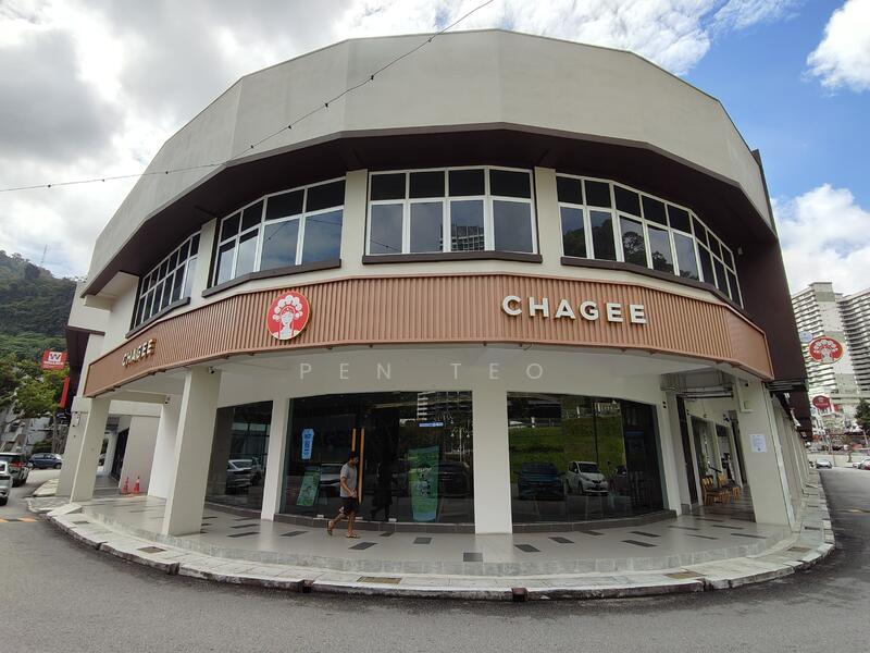 1st Floor Shop/Office