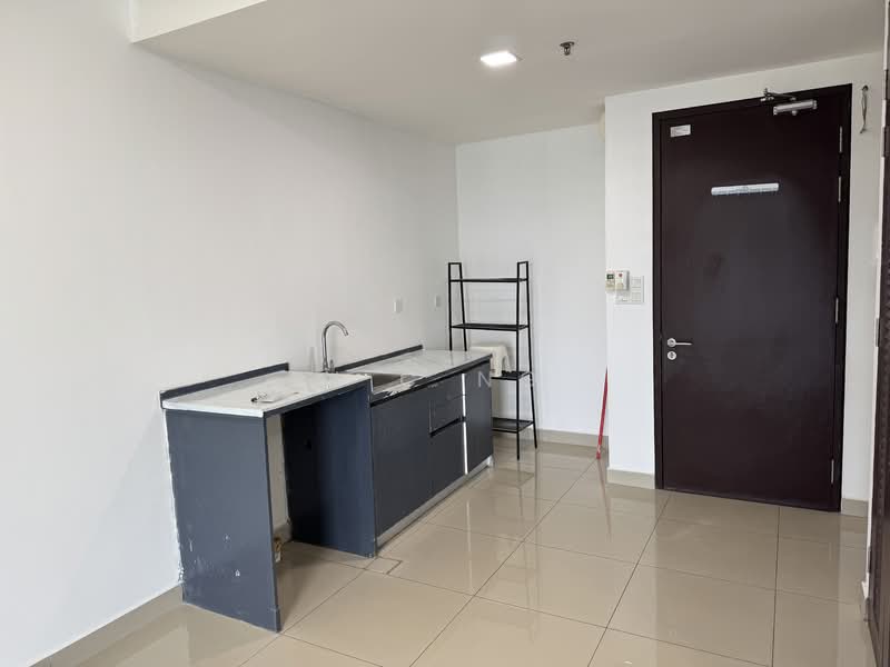 Servis Apartment untuk Dijual di Trefoil @ Setia City - N C Ng - Kitchen - PropertyGuru.com.my