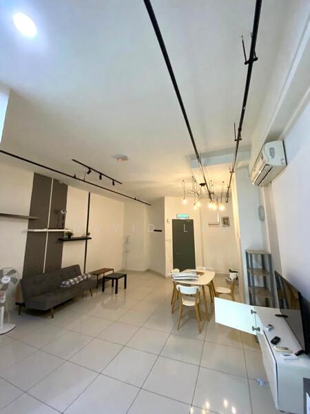 Serviced Residence @ 3 Towers untuk Untuk Disewa - RM 2,100 /bulan, Mac 2026 - Living Room - PropertyGuru.com.my