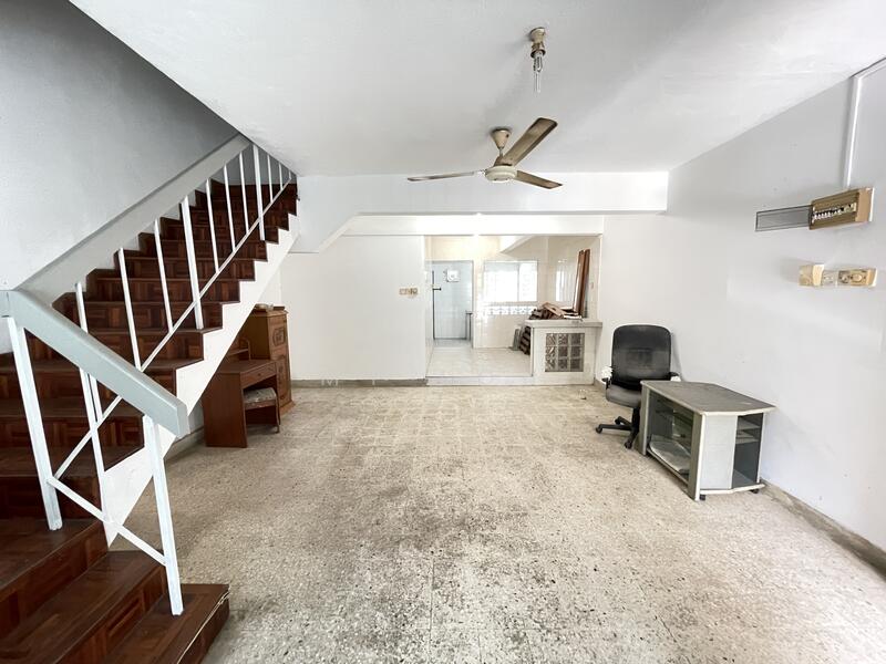 2.5-storey Terraced House for Sale in Taman Wilayah Selayang (Selayang) - MY Loh - Living Room - PropertyGuru.com.my