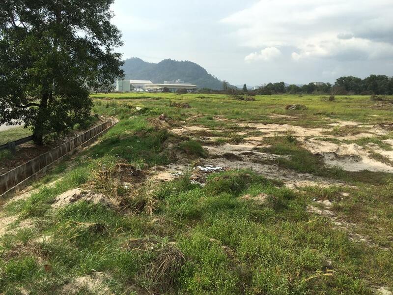 For Sale - Lumut Port Industrial Park Kampung Acheh, Perak