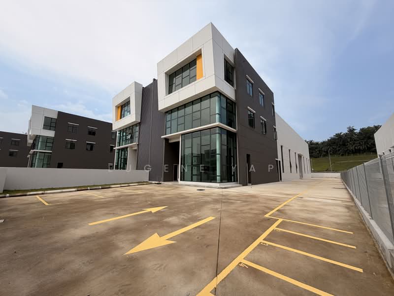 Semi-D Factory for Rent in Rawang (Selangor) - Eugene Yap - PropertyGuru.com.my