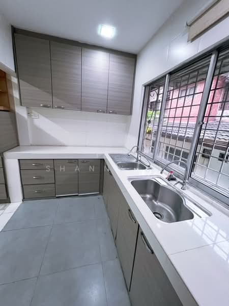 Terraced House for Sale in Bandar Sungai Long (Selangor) - Shanny Tan - Kitchen - PropertyGuru.com.my