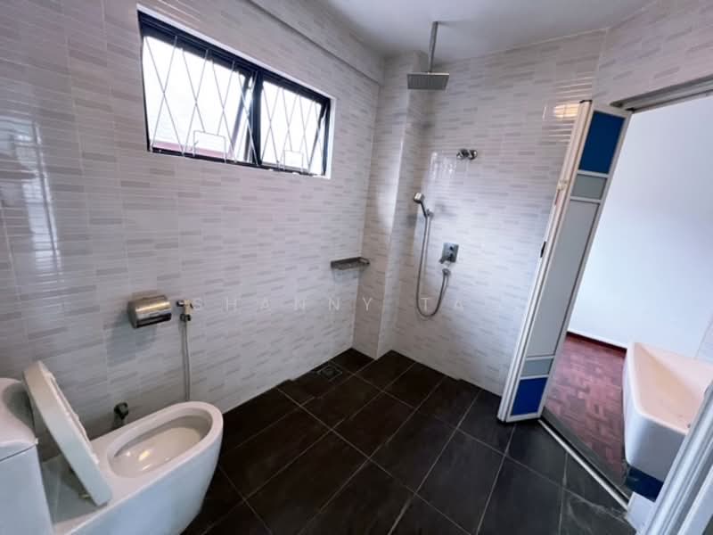 Terraced House for Sale in Bandar Sungai Long (Selangor) - Shanny Tan - Bathroom - PropertyGuru.com.my