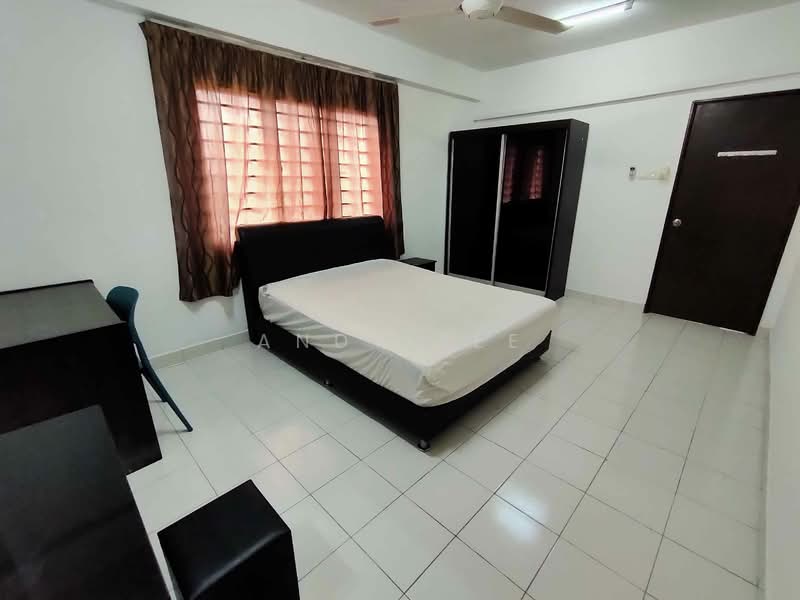 Servis Apartment untuk Disewa di Alam Idaman - Andy Tee - Master Bedroom - PropertyGuru.com.my