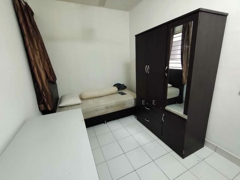 Servis Apartment untuk Disewa di Alam Idaman - Andy Tee - 2nd Bedroom - PropertyGuru.com.my