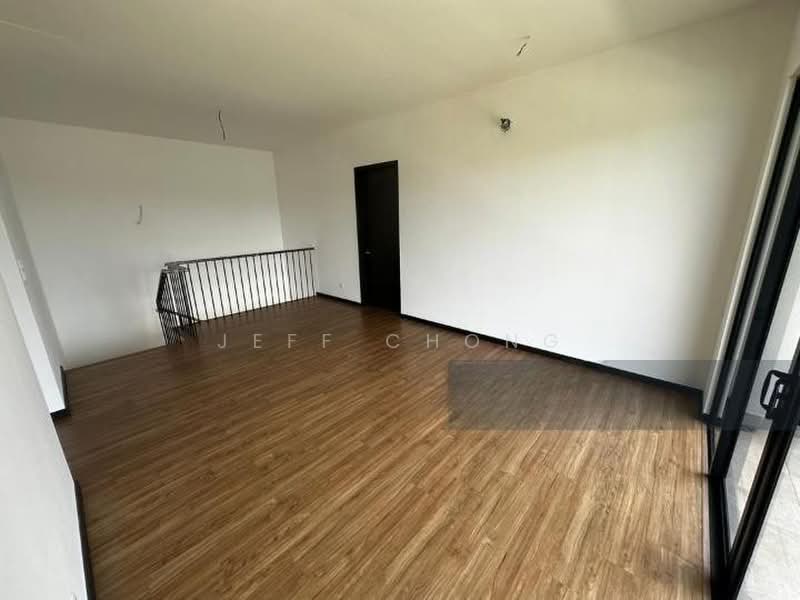 Terraced House for Sale in Kota Kemuning (Shah Alam) - Jeff Chong - Living Room - PropertyGuru.com.my