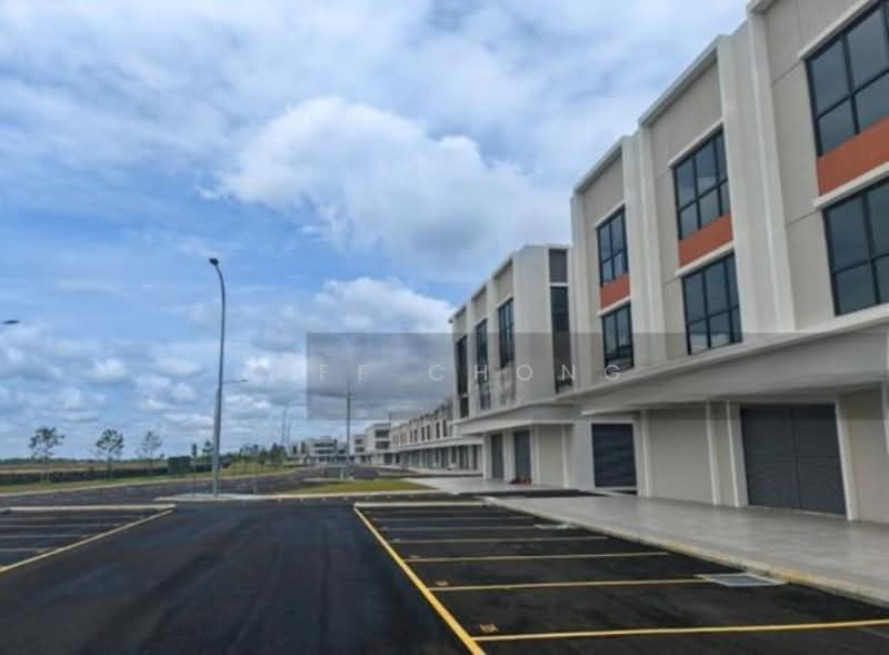 Kedai / Pejabat untuk Dijual di Bandar Tropicana Aman (Telok Panglima Garang) - Jeff Chong - Exterior - PropertyGuru.com.my