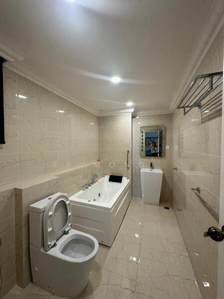 For Rent - Silverton Condominium
