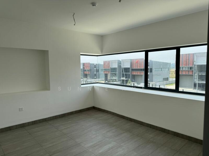 Semi-D Factory for Rent in Sungai Buloh (Selangor) - Sunnie Hue - Interior - PropertyGuru.com.my