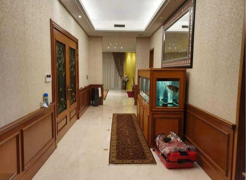 Corridor