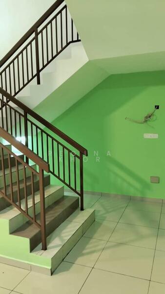 Rumah Kluster untuk Dijual di Nusantara Prima (Gelang Patah) - Regina Khor - Corridor - PropertyGuru.com.my