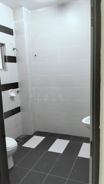 Rumah Kluster untuk Dijual di Nusantara Prima (Gelang Patah) - Regina Khor - Bathroom - PropertyGuru.com.my