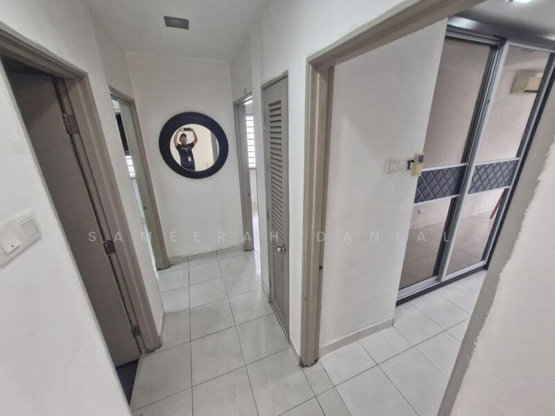 Corridor