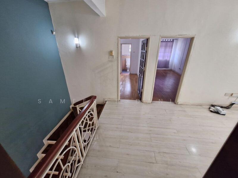 Corridor