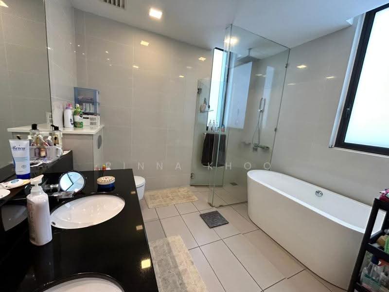 Condominium for Sale at Icon Residence - Rinna Khoo - Bathroom - PropertyGuru.com.my