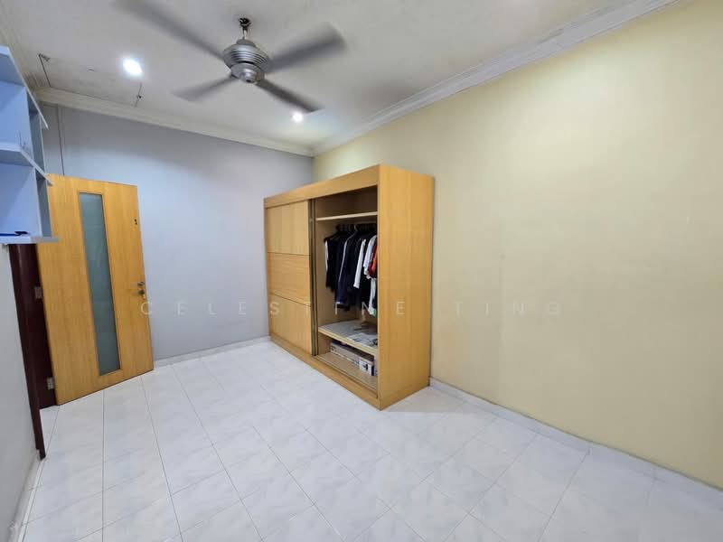 Rumah Teres 2 Tingkat untuk Dijual di Taman Kajang Raya (Kajang) - Celestine Ting - Bedroom - PropertyGuru.com.my
