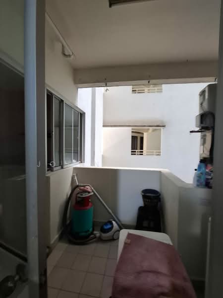 Kondominium untuk Disewa di Desa Putra - Johnny Khor - Balcony - PropertyGuru.com.my