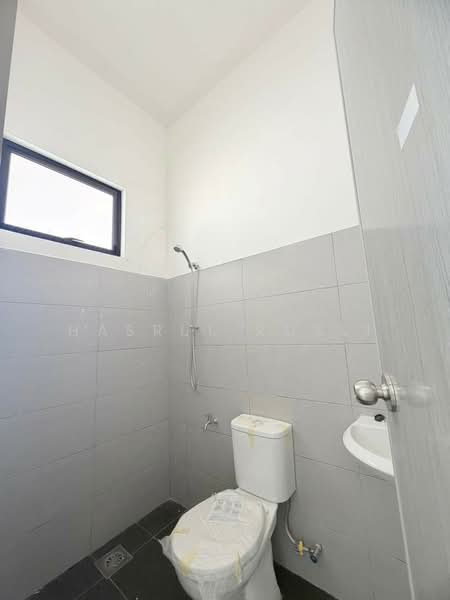 Rumah Teres 1 Tingkat untuk Dijual di Alor Setar (Kedah) - Hasrul Rosli - Bathroom - PropertyGuru.com.my