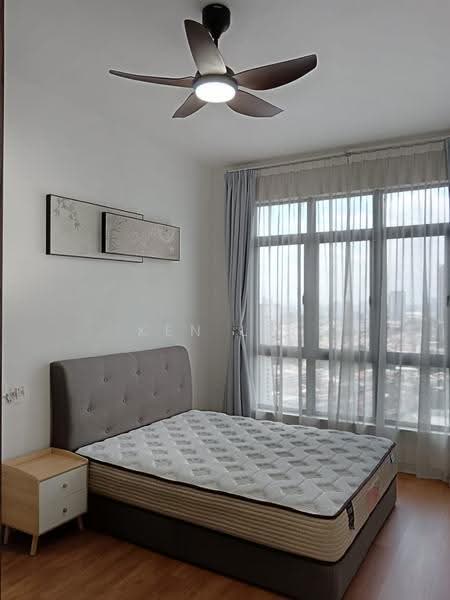Kediaman Servis untuk Disewa di Far East - Ken Lye - Master Bedroom - PropertyGuru.com.my
