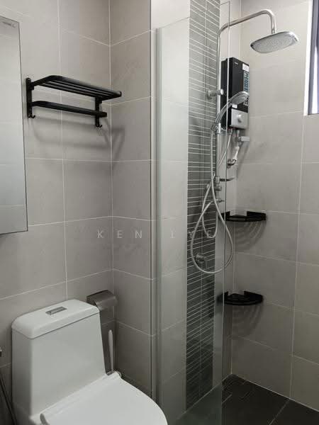 Kediaman Servis untuk Disewa di Far East - Ken Lye - Bathroom - PropertyGuru.com.my