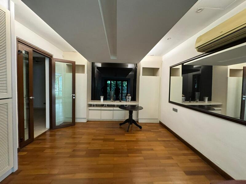 Rumah Berkembar untuk Dijual di Bukit Tunku (Kenny Hills) (Kuala Lumpur) - Shaida . - Living Room - PropertyGuru.com.my