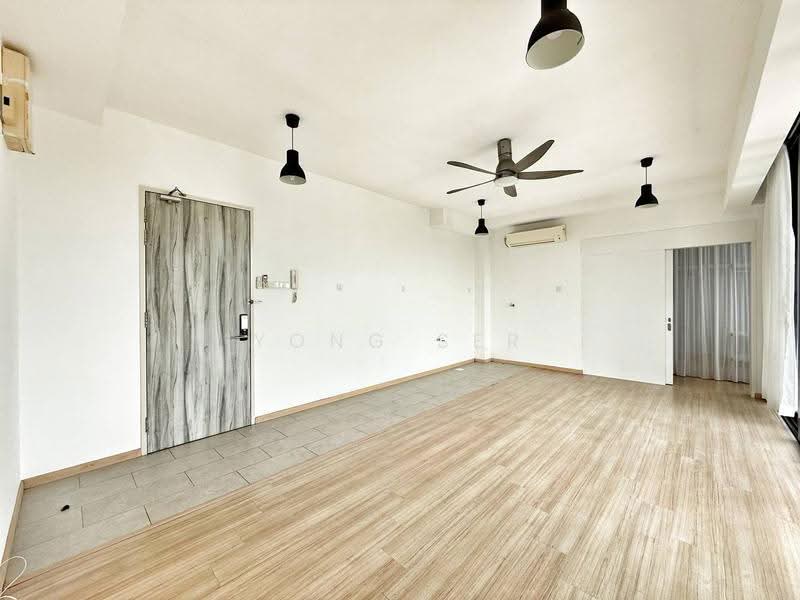Kediaman Servis untuk Dijual di Cube 8 Teens - Yong Ser - Living Room - PropertyGuru.com.my
