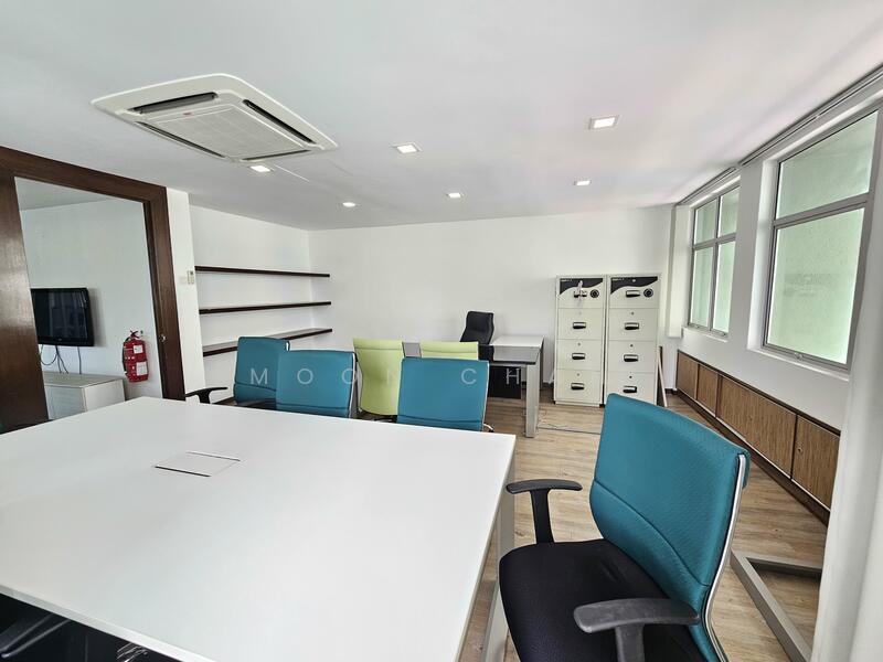 Untuk Disewa - Solaris Dutamas (Commercial)