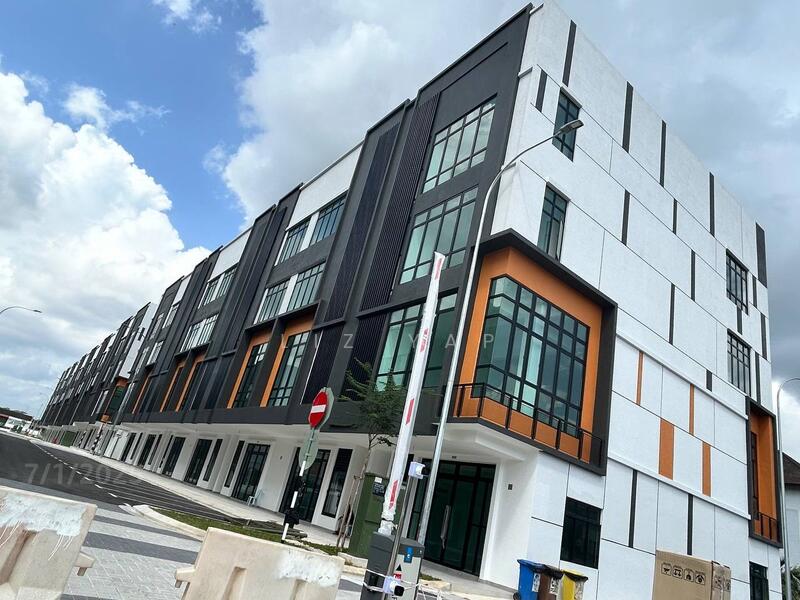 Shop / Office for Rent in Taman Pelangi (Johor Bahru) - Liz Yap - Exterior - PropertyGuru.com.my