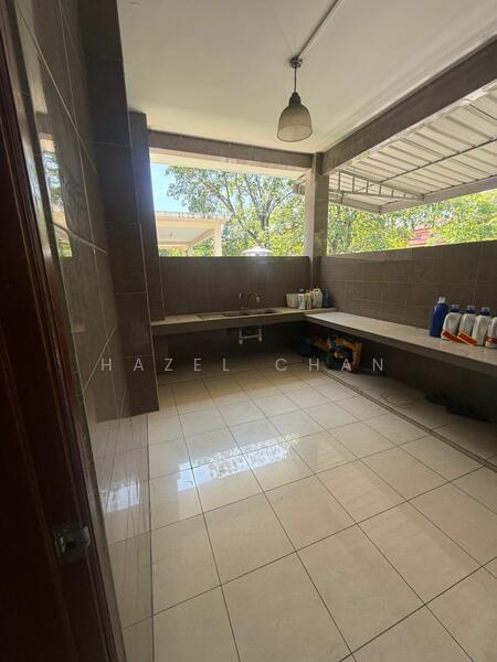 Wet Kitchen