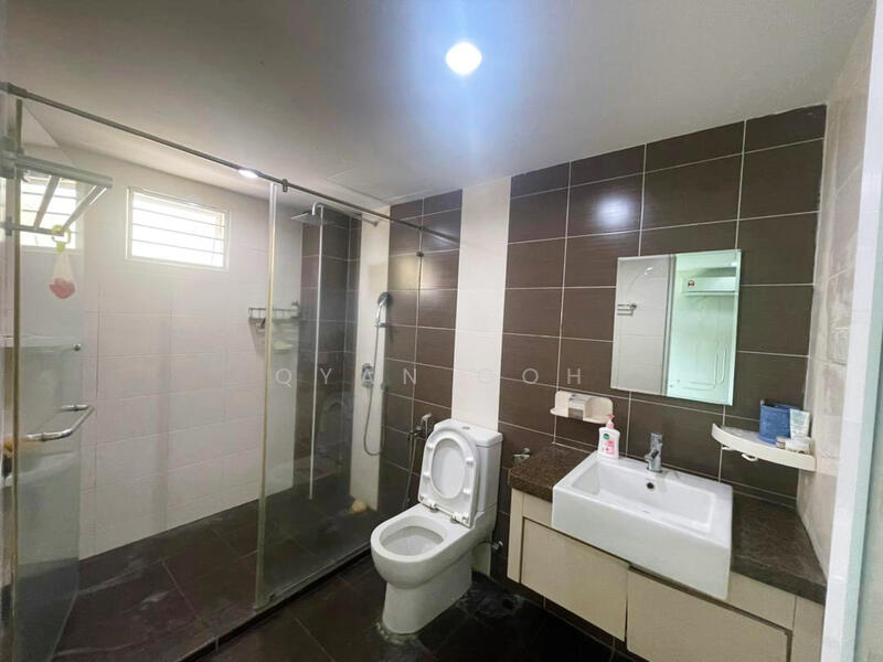 Island Glades untuk Untuk Disewa - RM 3,200 /bulan, Mac 2026 - Bathroom - PropertyGuru.com.my