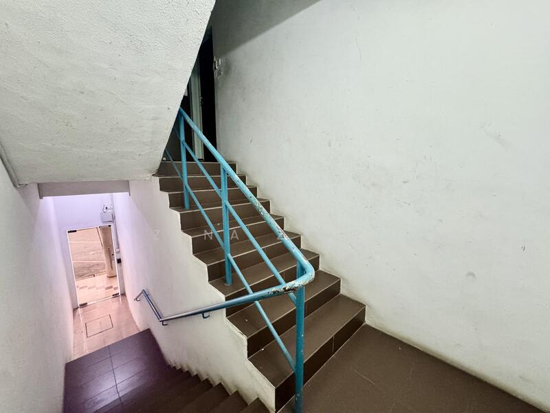 Office for Rent in Taman Melawati (Hulu Kelang) - Zana Zakri - Corridor - PropertyGuru.com.my