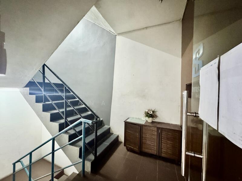 Office for Rent in Taman Melawati (Hulu Kelang) - Zana Zakri - Corridor - PropertyGuru.com.my