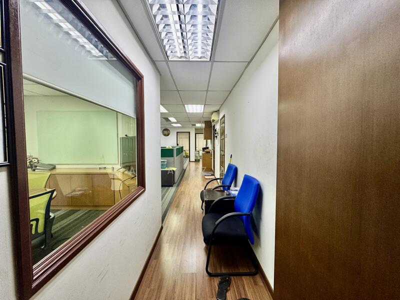 Office for Rent in Taman Melawati (Hulu Kelang) - Zana Zakri - Corridor - PropertyGuru.com.my