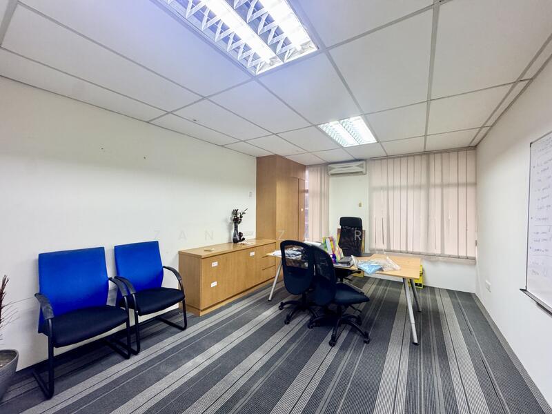 Office for Rent in Taman Melawati (Hulu Kelang) - Zana Zakri - Director Room - PropertyGuru.com.my