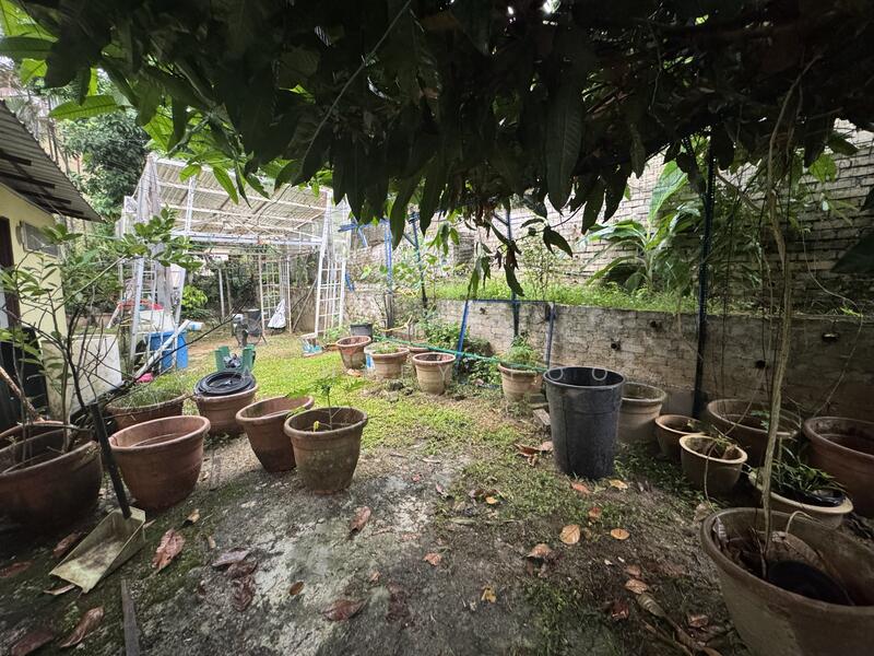 BackGarden(exclude extended wet kitchen)