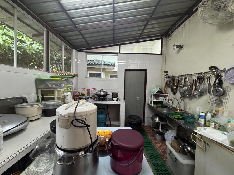 Extended Wet Kitchen