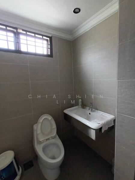 For Sale - Taman Mount Austin
