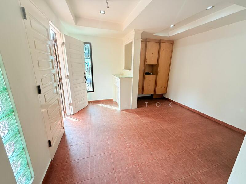 For Sale - Taman Johor Jaya