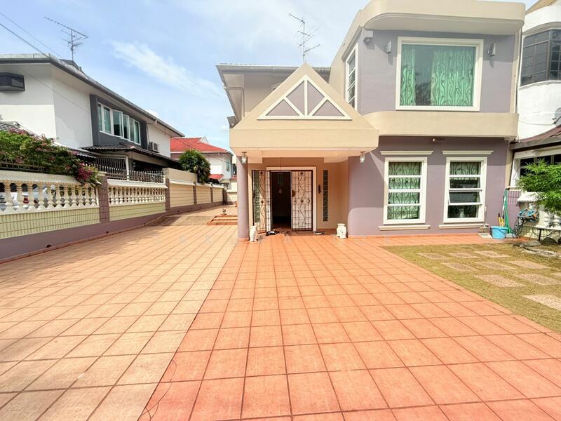 For Sale - Taman Johor Jaya