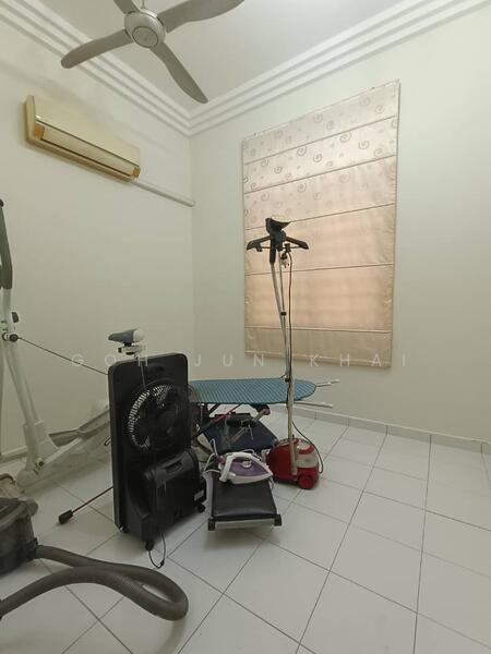 Downstair Bedroom