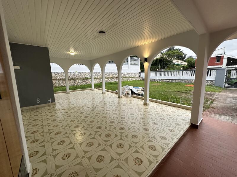 Front Terrace area