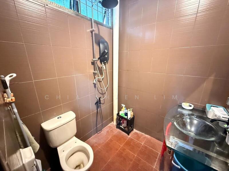 2-storey Terraced House for Sale in Taman Desa Tebrau (Tebrau) - Chia Shien Lim - Bathroom - PropertyGuru.com.my