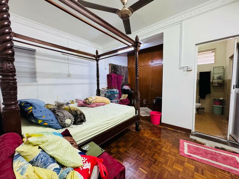 For Sale - Seksyen 4