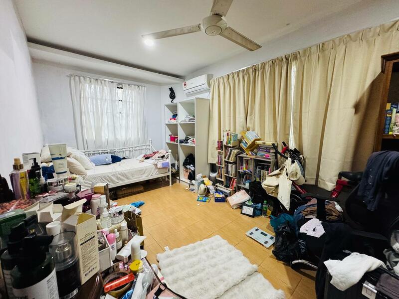 For Sale - Seksyen 4