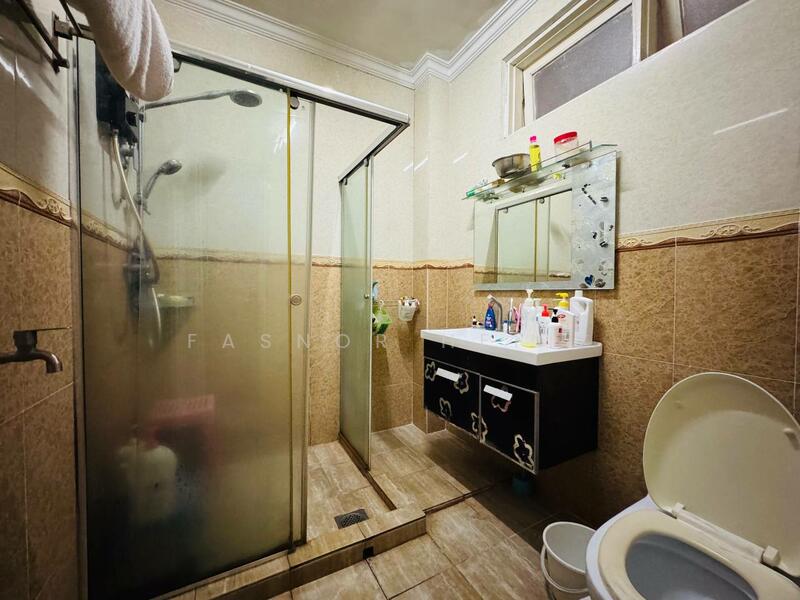 For Sale - Seksyen 4