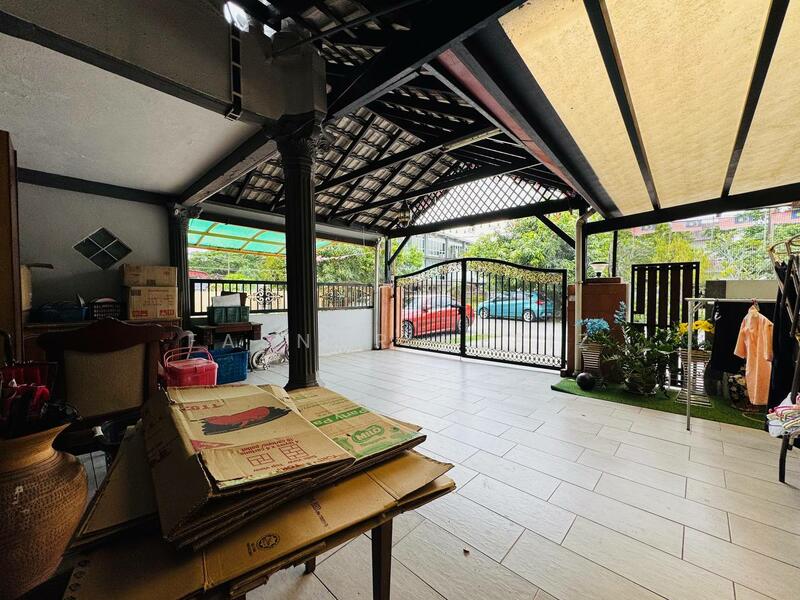For Sale - Seksyen 4