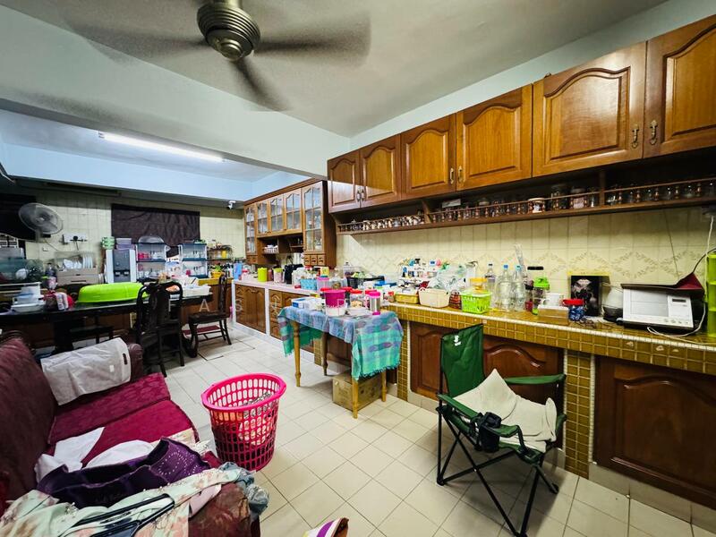 For Sale - Seksyen 4