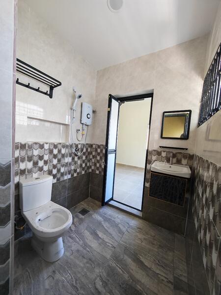 Bathroom 3