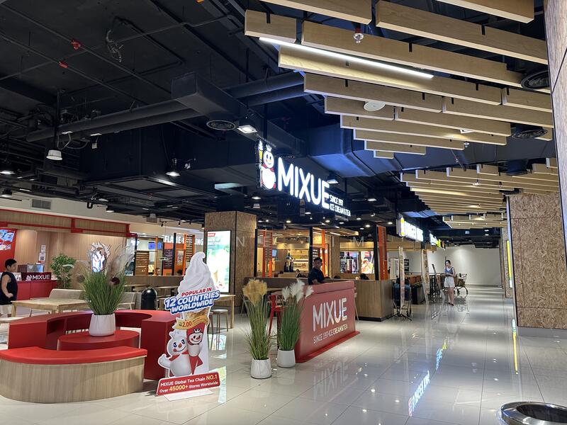 Tropicana Mall